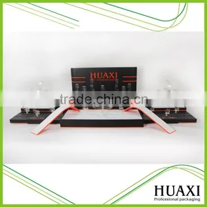 New Arrival Black Wooden Watch Display, Window Display thumbnail-1