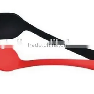 Food Grade Silicone Kitchenware Flexible Cooking Turner With Stainless Steel Inserted thumbnail-1