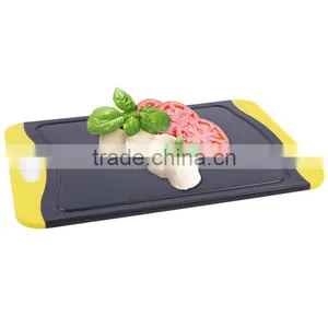 China Supplier Rectangular Shape Food Grade Kitchen Plastic Cutting Board thumbnail-2