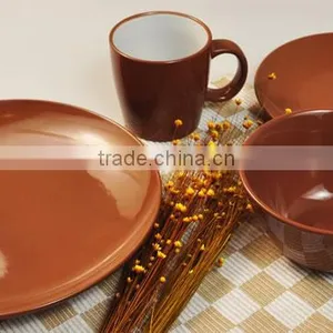 Colorful Solid Ceramic Dinner Set Design thumbnail-6