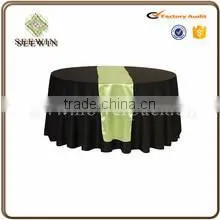 Popular Soft Quilt Satin Table Runner for Wedding Decoration thumbnail-2