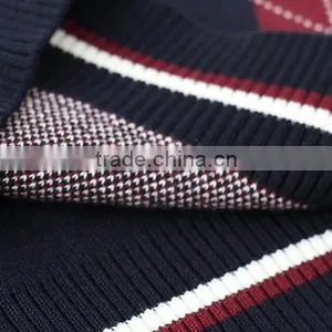 China Best Price Two Color 2017 Man Sweater Vest for Wholesale thumbnail-5