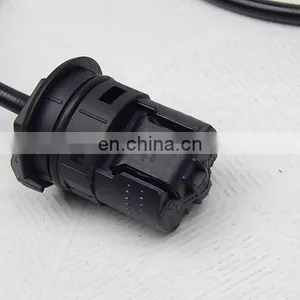 High Quality ABS Abs Wheel Speed Sensor 3B0927807 for VW 	PASSAT 2005-2011 2.0 FSI thumbnail-4