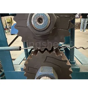 Semi Automatic Crimped Wire Mesh Metal Sieve Net Vibrating Screen Weaving Machine With Factory Price thumbnail-4