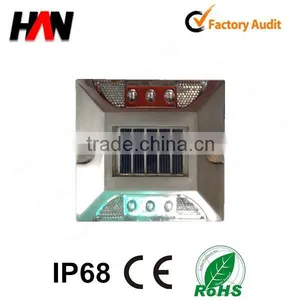 Solar LED Flashing Aluminium Road Studs thumbnail-1