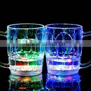Plastic LED Flashing Light up PUB Big Beer Mug thumbnail-5