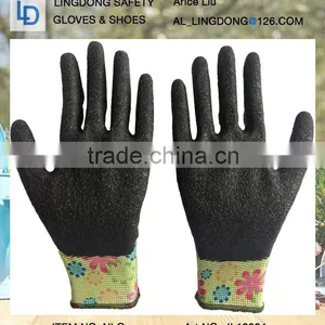 Latex Coated Garden Glove thumbnail-1
