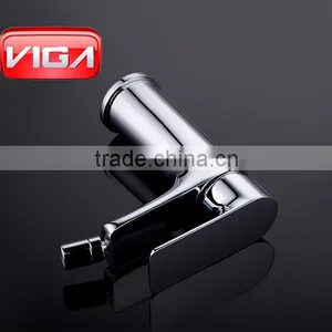 Deck Mounted Single Lever Bathroom Bidet Faucet Chrome Bidet Mixer thumbnail-3