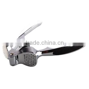 Kitchen Tool Set Garlic Press Nut Cracker thumbnail-2