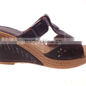 China Women Shoes Mid Wedge Heel Slippers With Buckle Closure thumbnail-1