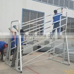 Galvanized Handling Cattle Loading Ramp thumbnail-1
