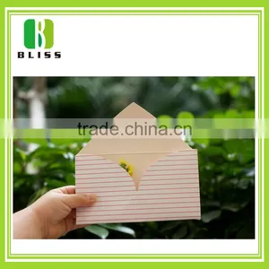 Luxury Floral Customized Folding Envelop Heart Shape Wedding Invitations Paper Cut Greeting Cards and Invitation thumbnail-4