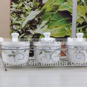 Porcelai Ceramic Spice Pot thumbnail-1