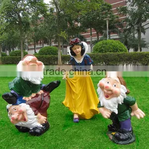 China Supplier Wholesale Resin Craft Fiberglass Cartoon thumbnail-5