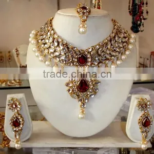 KUNDAN Pearl Choker Necklace EARRING Set thumbnail-1