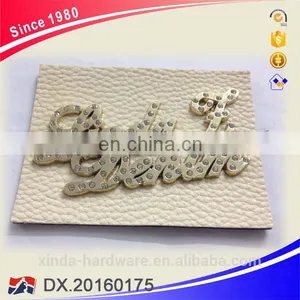 2016 Fashion Apparel Leather Patch Label With Metal Bage thumbnail-3
