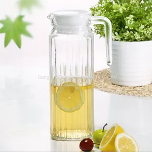 HOT SELLING 1.1L CLEAR GLASS WATER JUG WITH HANDLE AND PLASTIC COVER LID FOR DAILY TABLEWARE thumbnail-1