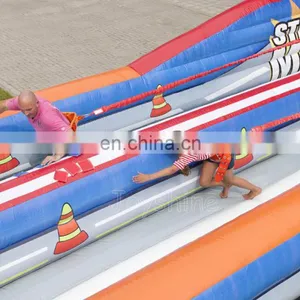 Strong Man Themed Bungee Run Jeu Gonflable Inflatable Wipeout Game thumbnail-3