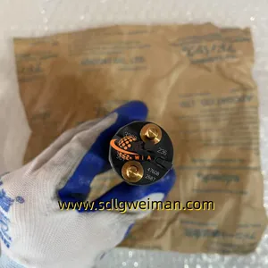 Original Bosch Fuel Injector 00445120236/6745-12-3100 Compatible With Komatsu S6D114 S6D107 4D107 PC350-7 PC350-8 PC300-8 WA320-6 thumbnail-3