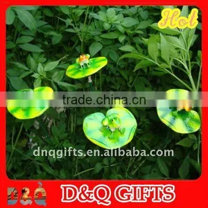 Plastic Frog Garden Stake thumbnail-1