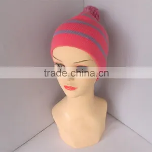Hot Sale Sweet Design Customaize 100%Acrylic Pom Beanie thumbnail-1