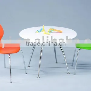 Kids Chair thumbnail-1