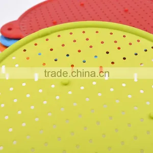 Heat Resistant Flexible Vegetable Silicone Steamer thumbnail-2
