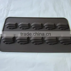 New Design10 Mini Madeleines Silicone Chocolate Mould thumbnail-4