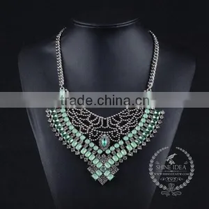 High Quality Vintage Rhinestone Chunky Statement Necklace Tin Alloy Fashion Women Pendant Necklace 6390090 thumbnail-3