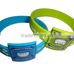 Vogue Unisex Silicone Couple Bracelets Promotional Sport Bracelet thumbnail-1