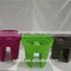 Self Watering Round Planter Box for Outdoor Highway Landscaping thumbnail-1