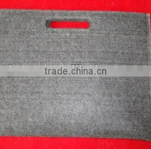 Laptop Felt Bag thumbnail-1