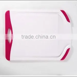 Plastic Circle Foldable Cutting Board thumbnail-1
