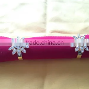 Gold Diamond Big Flower Shape Napkin Ring thumbnail-4