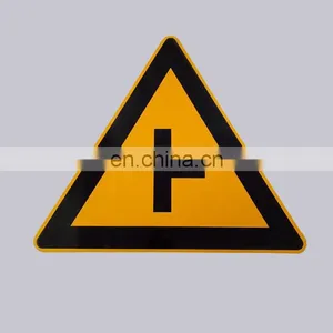 Hot Sale Professional Warning Sign Type UV Printed Type And Reflective Style Custom Triangle Traffic Sign thumbnail-1