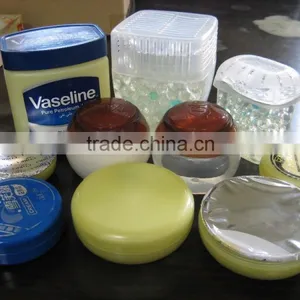 Taiwan Best Service Semi Auto Small Bottle Can Filling Seals Machine thumbnail-5