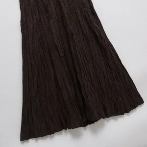 Spring 2025 New Women's Clothing With European and American Temperament, V-neck Short Sleeved Pleated Mid Length Dress thumbnail-4