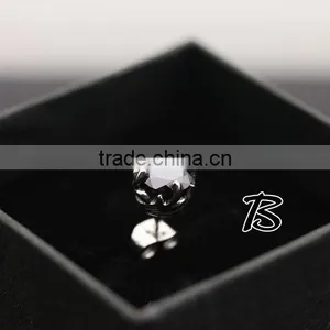 Cheap Wholesale Charm Girl's Black Diamond Stud Earrings thumbnail-3