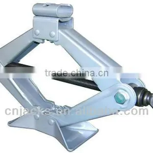 2.5T Small Scissor Lift Jacks thumbnail-1