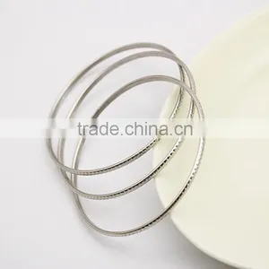 European American Textured Stainless Steel 3pcs Thin Silver Bangle Bracelet thumbnail-6