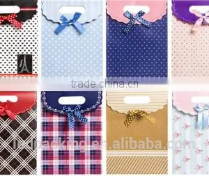 Beautiful Plaid Paper Gift Bags,customized Present Bags thumbnail-4