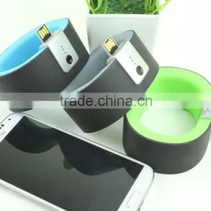 Moveable Phone Charger With 8G Memory 2in1 Charger thumbnail-4