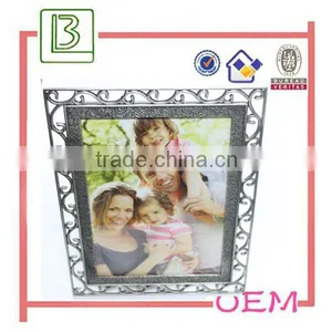 2014 Factory Direct Oblong Metal Photo Frame thumbnail-1