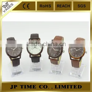 Fake Wood Painting Quartz Watch Distributors and Wholesalers thumbnail-1