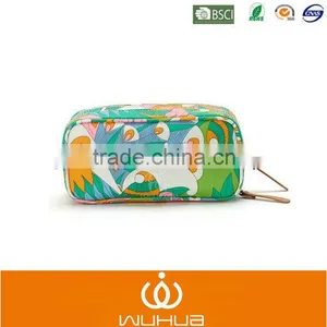 Polyester Flower Custom Cosmetic Bags for Women thumbnail-1