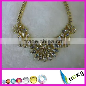 2014 New Design Rhinestone Applique Handmade Neon Color Strass Crystal Necklace Chain for Wedding Dress thumbnail-2