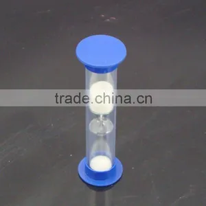 Plastic Hourglass thumbnail-1