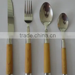 24pcs Wooden Handle Cutlery Set thumbnail-1