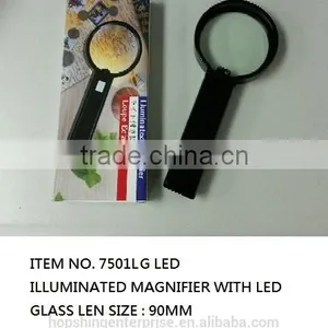 ILLUMINATED MAGNIFIER WITH LED thumbnail-1