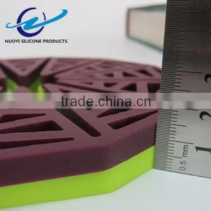 Colorful Tableware Accessories Heat Resistant Silicone Mat thumbnail-3